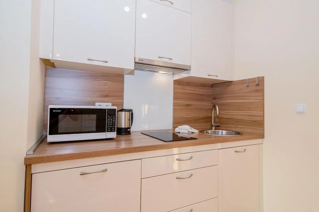 Apartments Spomenka Zvonko Lopar