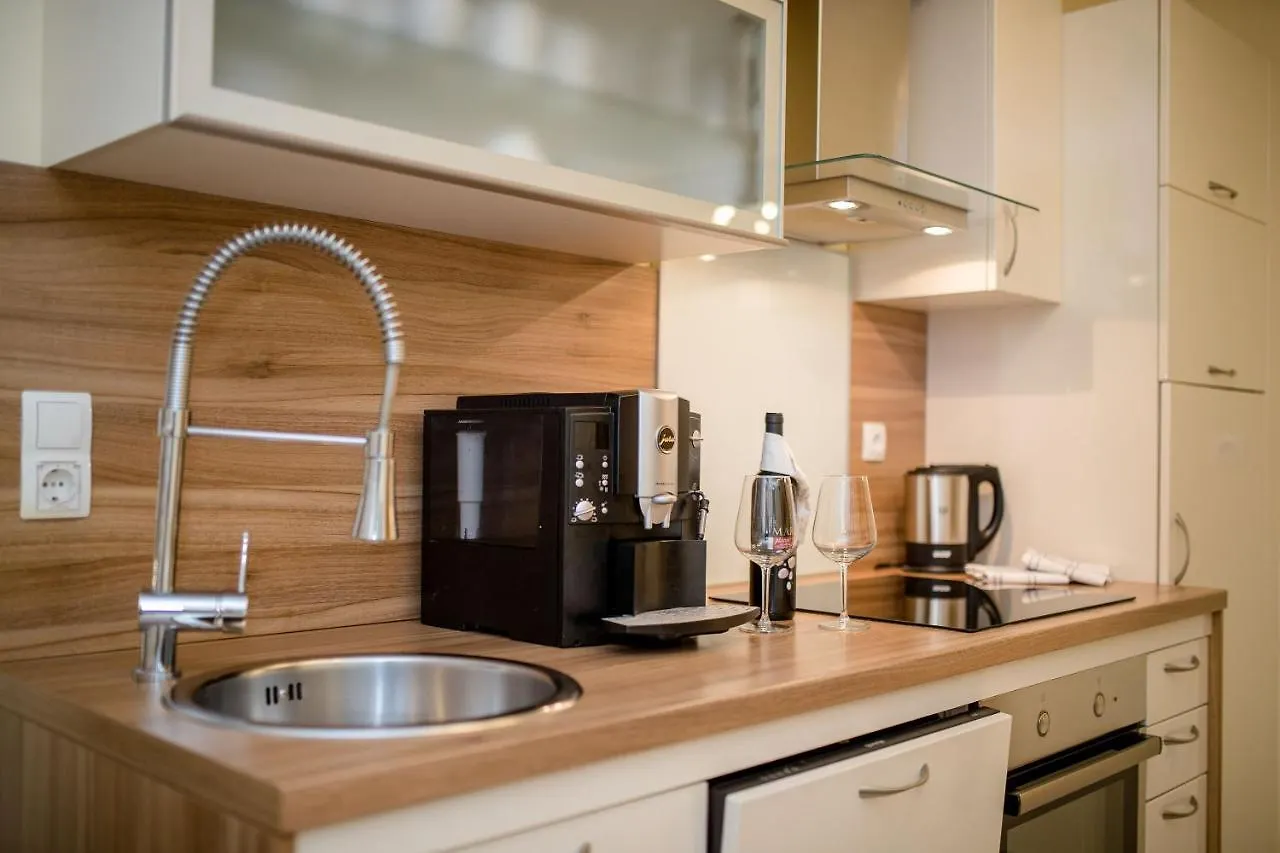 Apartments Spomenka Zvonko Lopar
