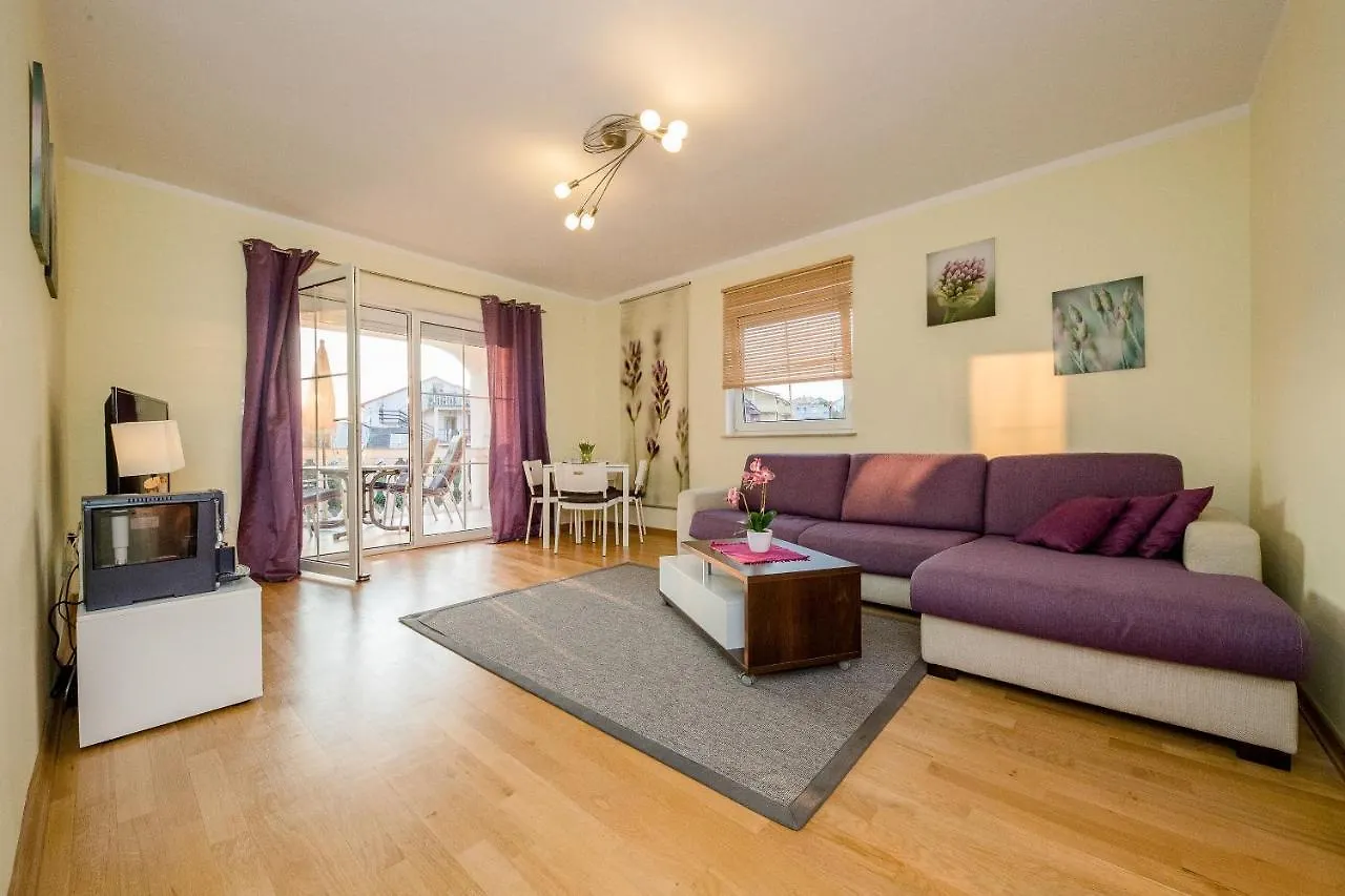 Apartments Spomenka Zvonko Lopar