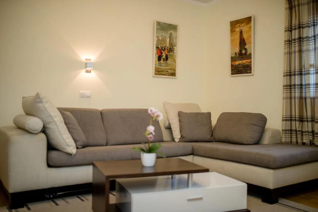 Apartments Spomenka Zvonko Lopar