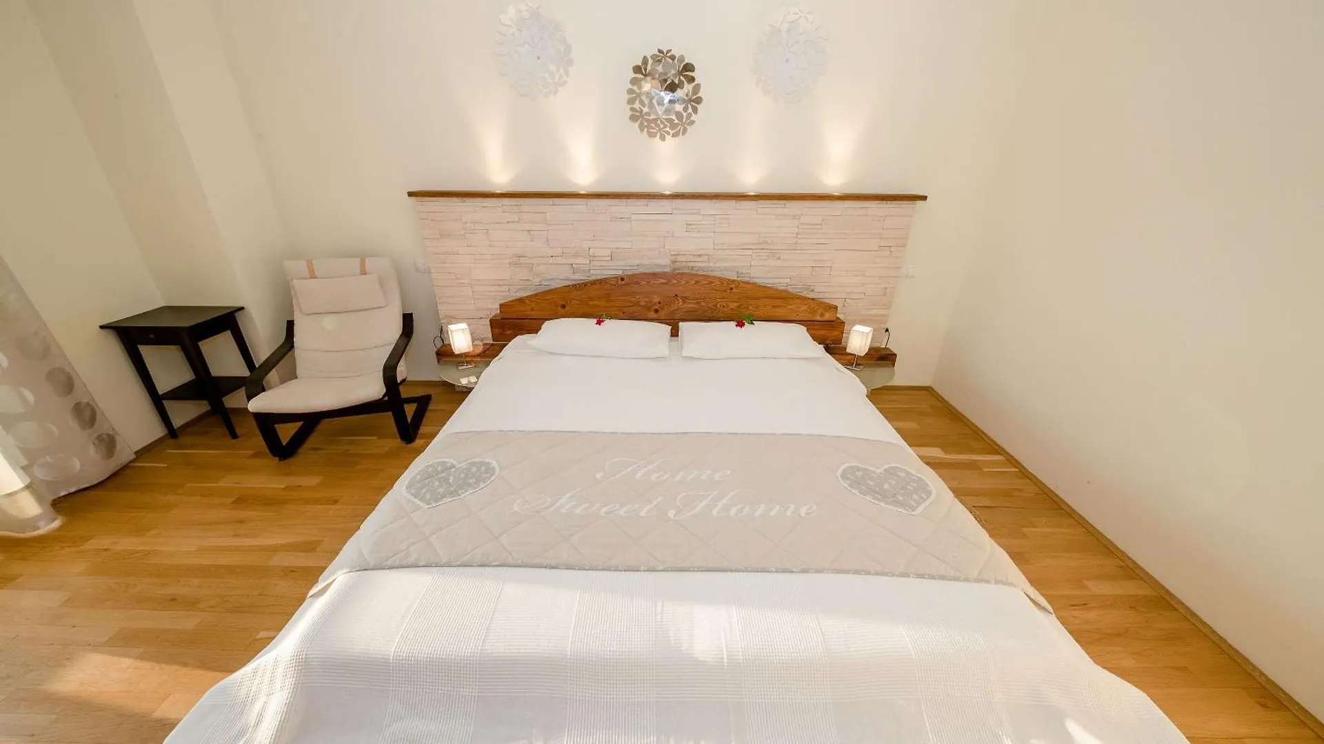 Apartments Spomenka Zvonko Lopar
