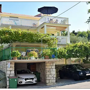 Apartmán Boric, Lopar