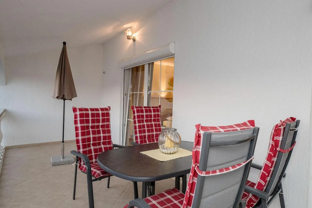 Apartments Spomenka Zvonko Lopar 0*,