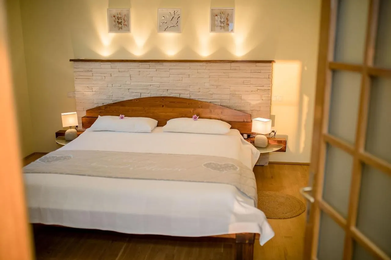 Apartments Spomenka Zvonko Lopar Croazia